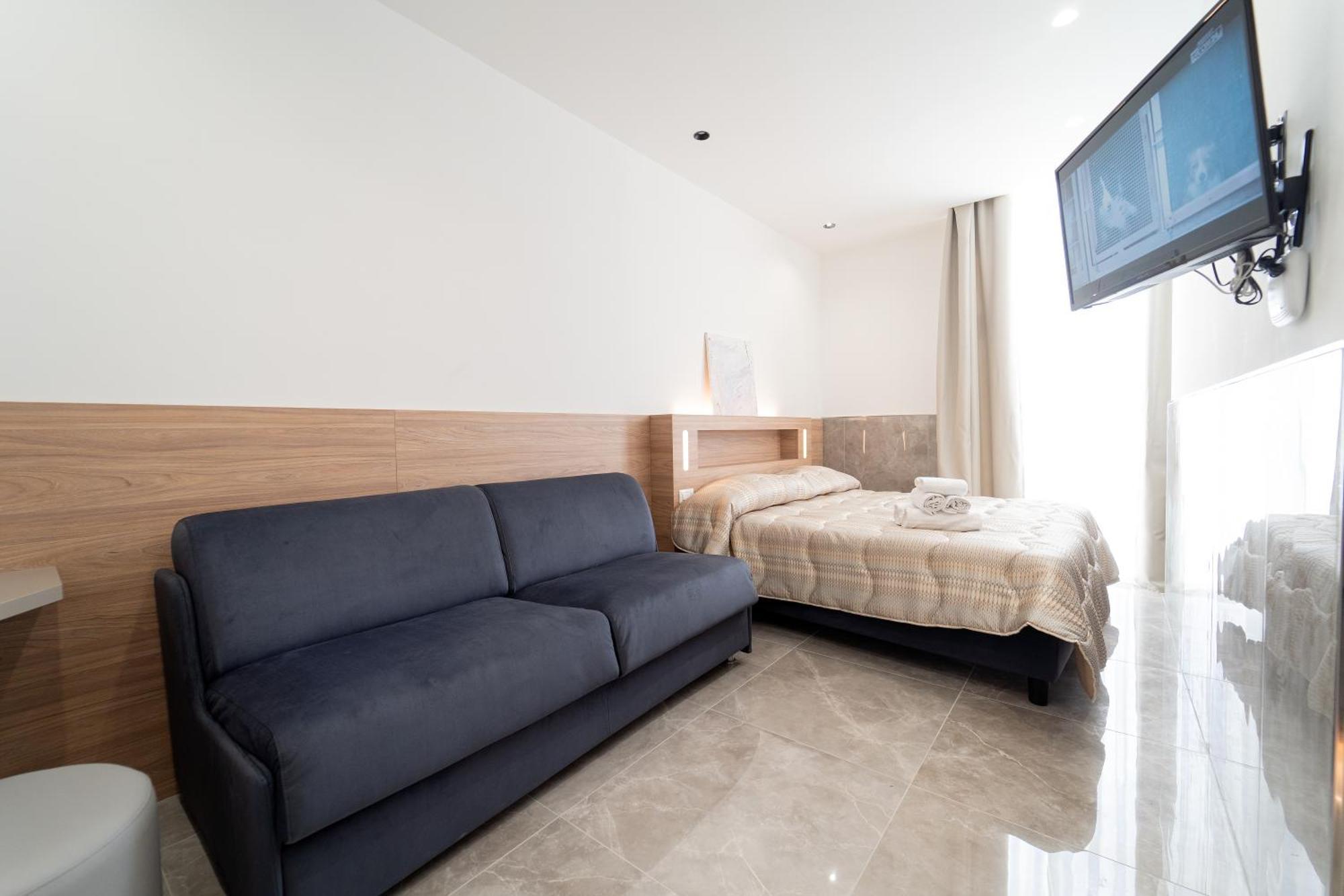 Le 4 Stagioni Dante H Napoli Centro, By Clapa Group Hotel Room photo